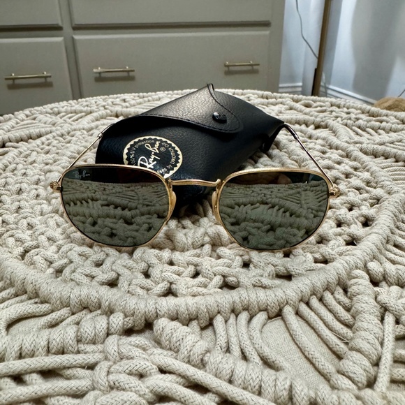 Ray-Ban Gold Mirror Sunglasses - Authentic w/ Case & Cloth main image 7